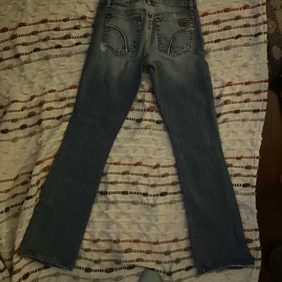 Joe’s Jeans. Size 26. Designed to look trendy and lightly used. - Picture 3 of 6
